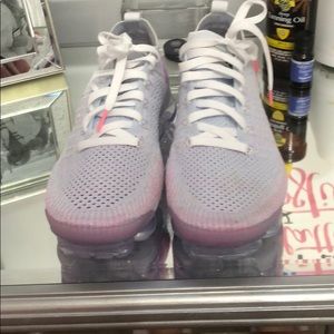 Nike Vapormax Flynit size 8